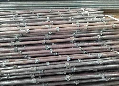 怀仁隧道钢花管